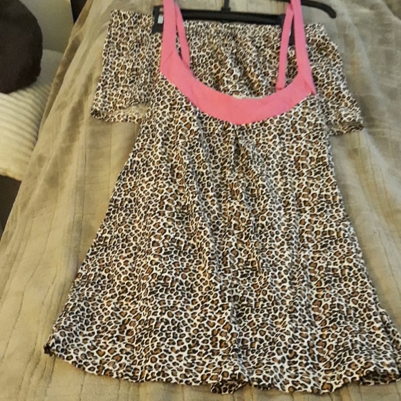 Twinklzzz Other - Ladies Lounge Set/Pajamas